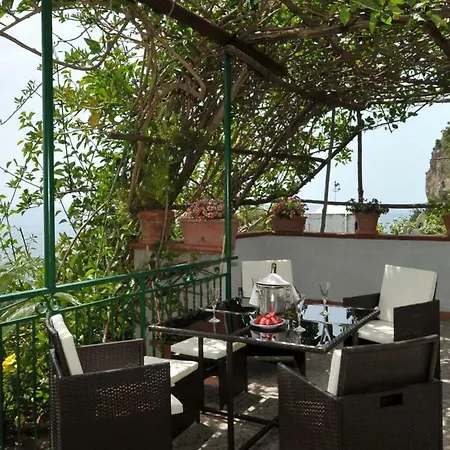 Sleeps 8 Air Con Wifi Conca dei Marini